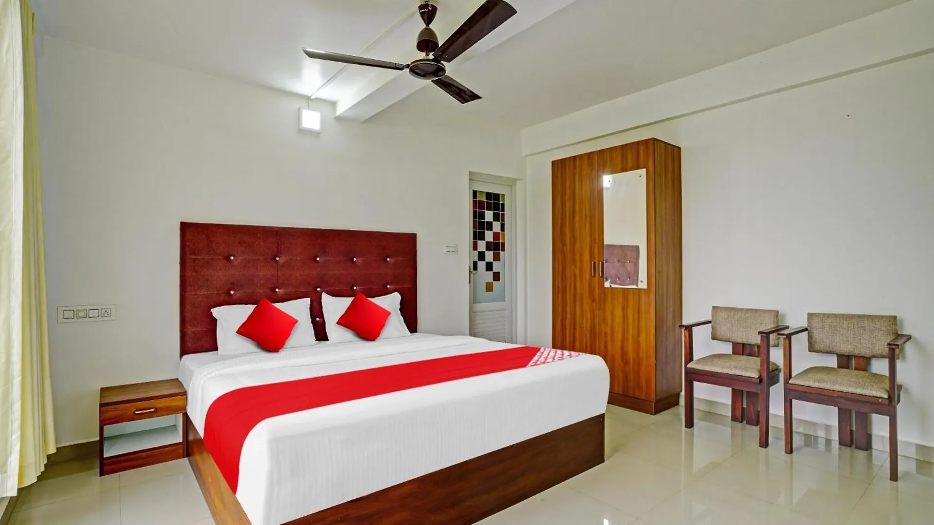 Hotel Oyo Flagship 81260 Star Lights Munnar